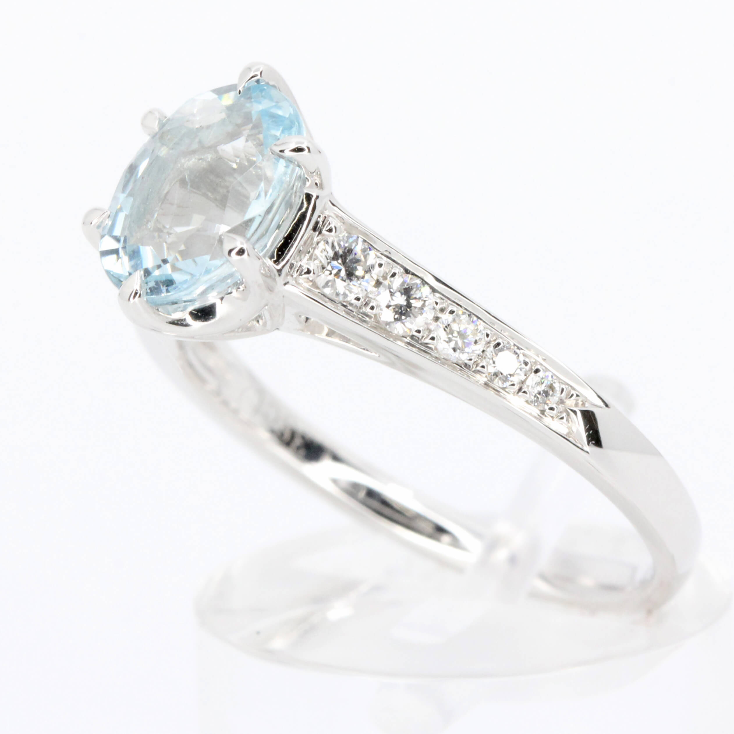 Oval Shape Aquamarine Ring with Accents of Diamonds Set in 18ct White ...
