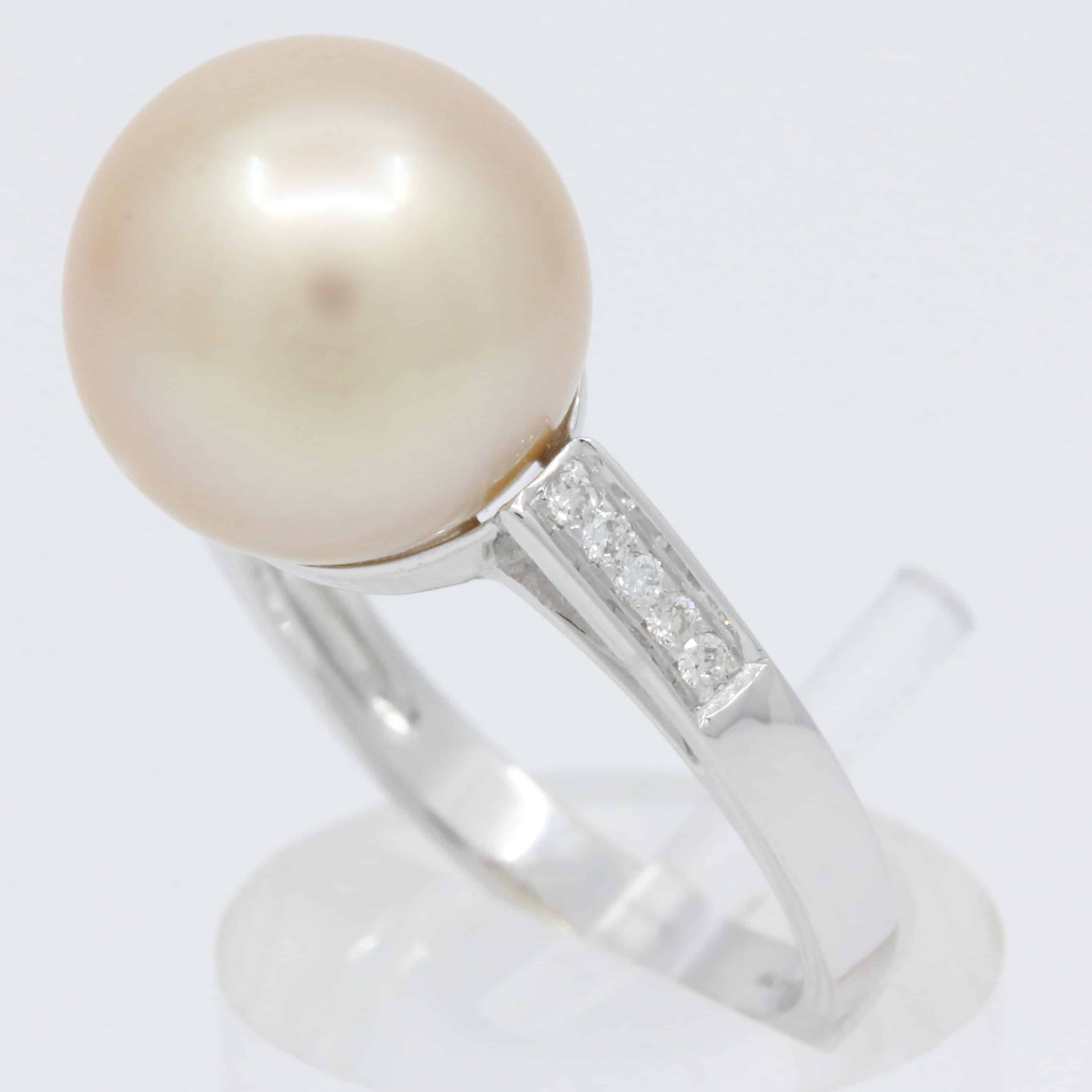 18ct White Gold Golden South Sea Pearl and Diamonds Ring | Allgem Jewellers