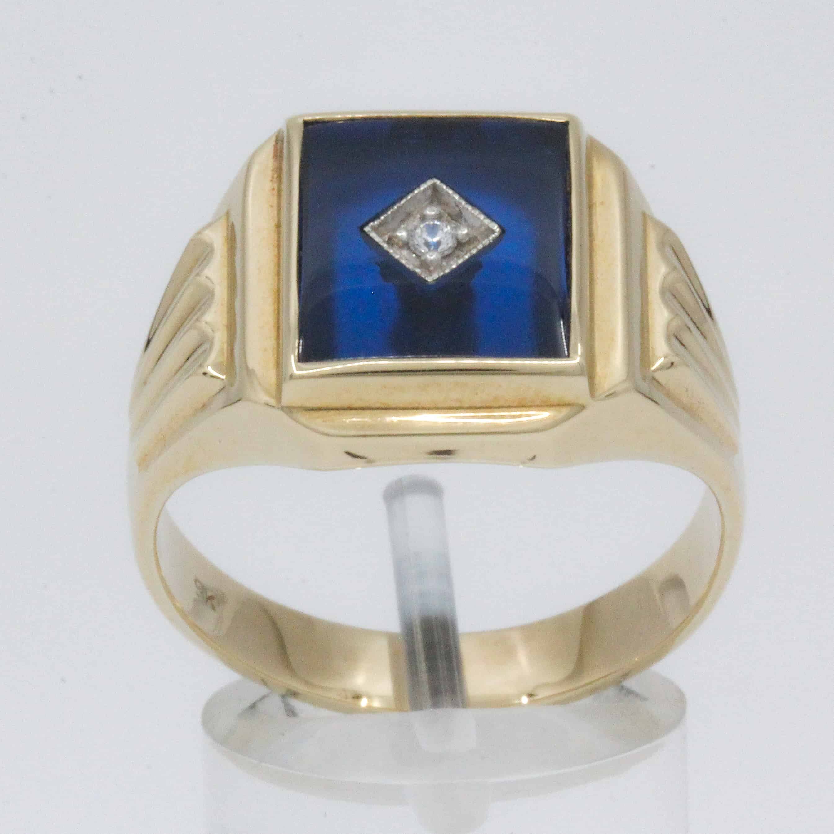 9ct Yellow Gold Gents Synthetic Blue Stone & Cubic Zirconia Ring ...