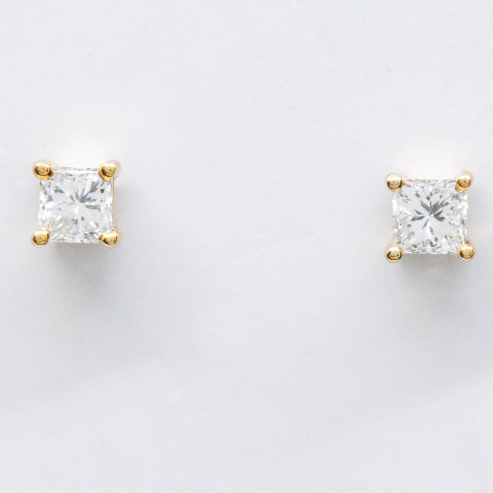 18ct Yellow Gold Princess Cut Diamond Stud Earrings | Allgem Jewellers