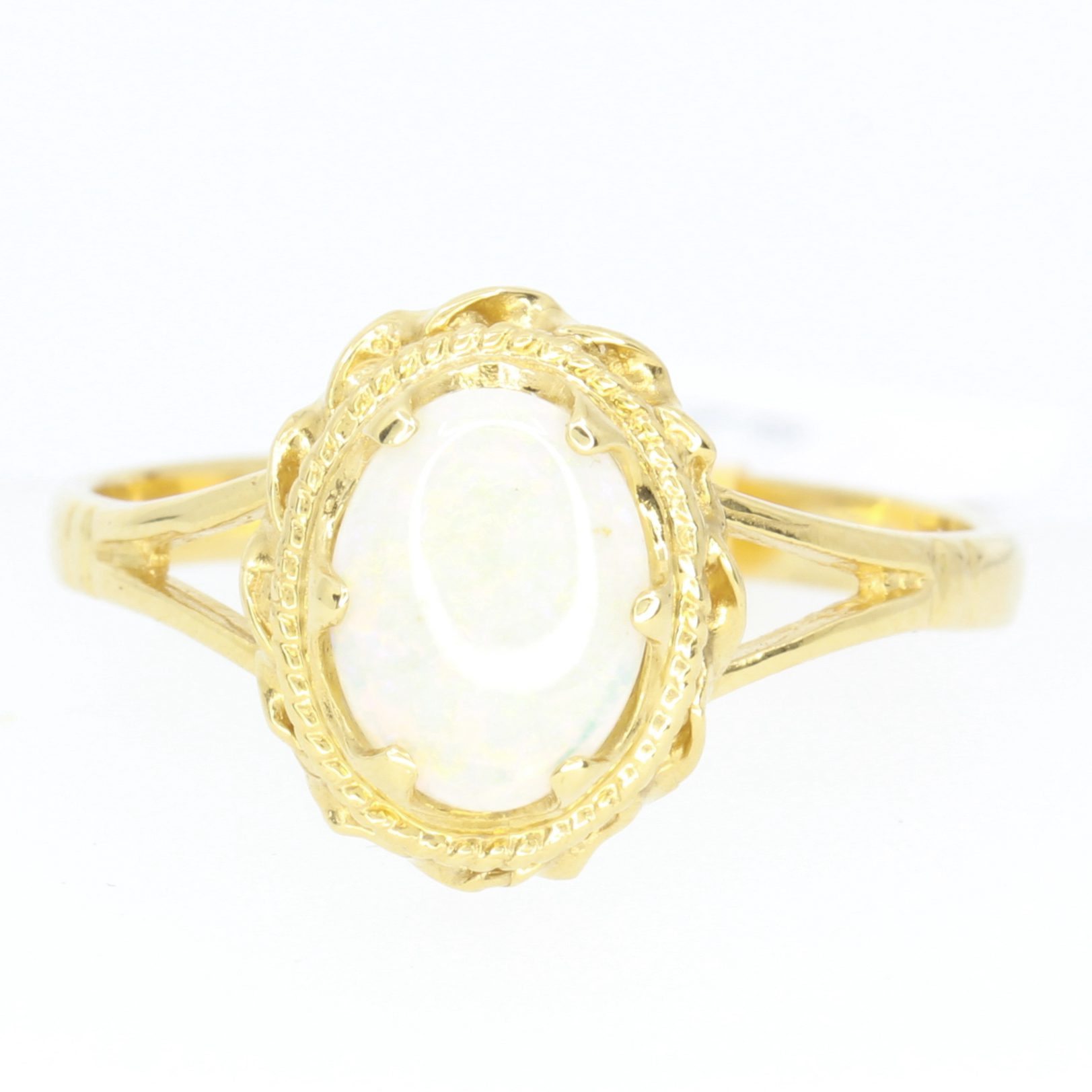18ct Yellow Gold Solid Opal Ring | Allgem Jewellers