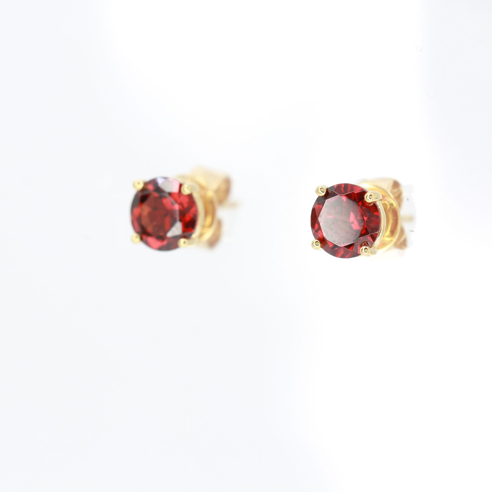 18ct Yellow Gold Garnet Earrings | Allgem Jewellers