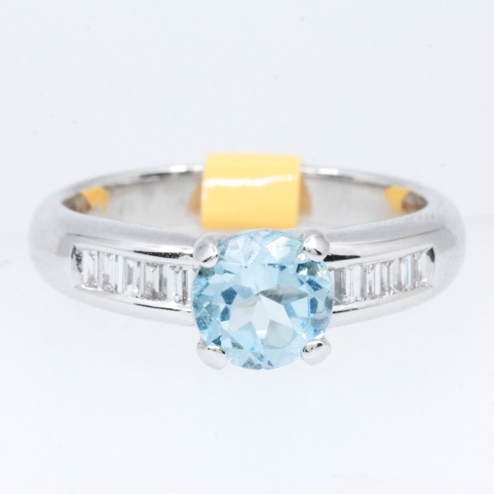 18ct White Gold Blue Topaz and Diamonds Ring | Allgem Jewellers