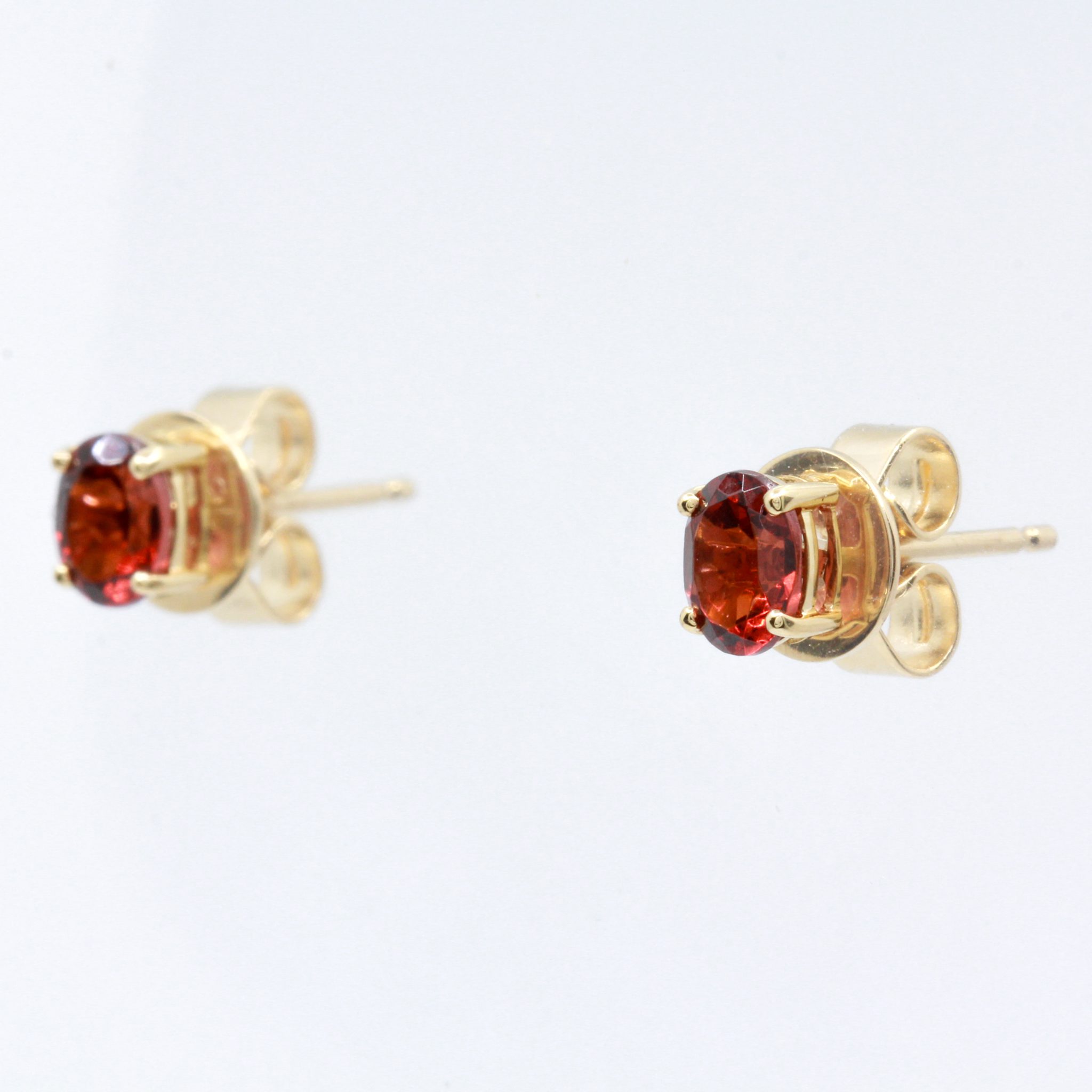 18ct Yellow Gold Garnet Earrings | Allgem Jewellers